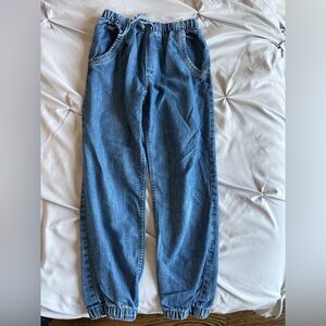 H&M Kids Blue Denim Jogger Jean Pants Size Girls 10 Gently Worn